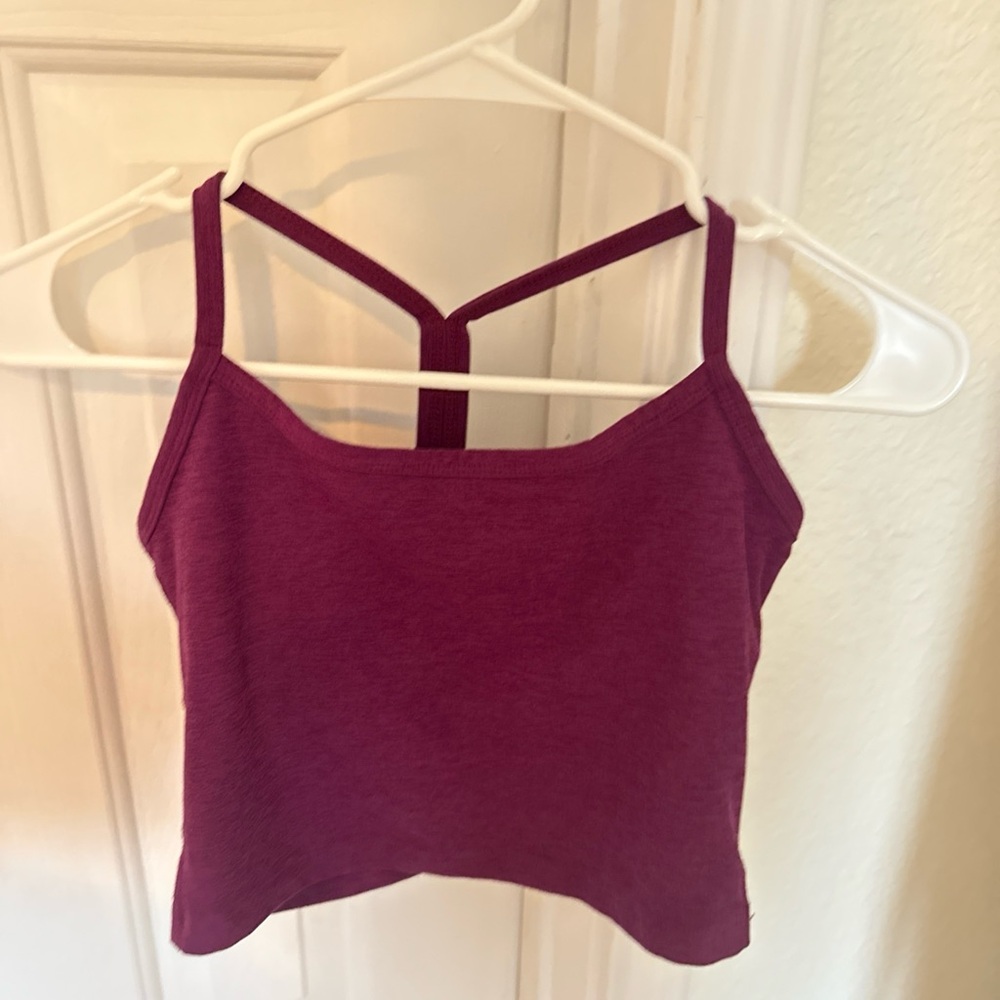 Beyond yoga crop top purple small built in bra